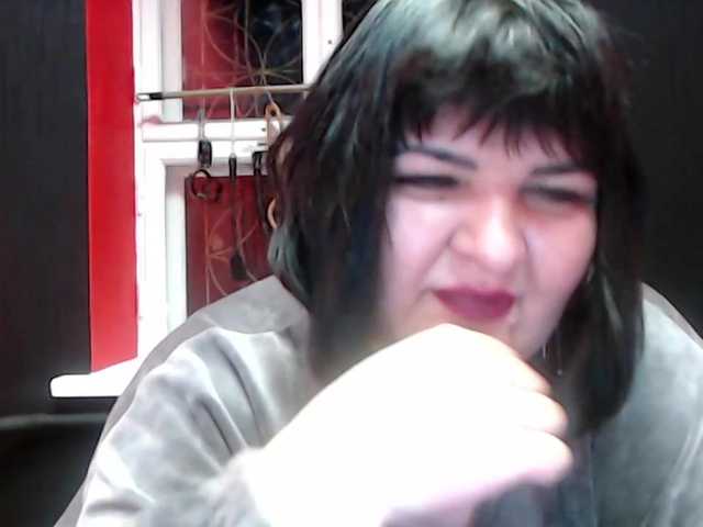 Емитовање снимка екрана AliraDom