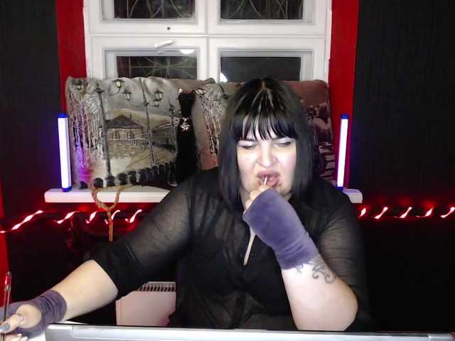 Емитовање снимка екрана AliraDom