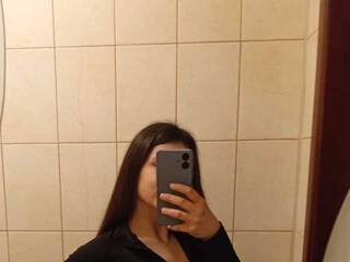 Еротски видео цхат Alisa2348