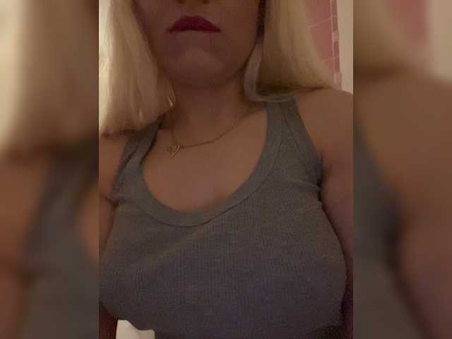 Емитовање снимка екрана AlisaKisa555