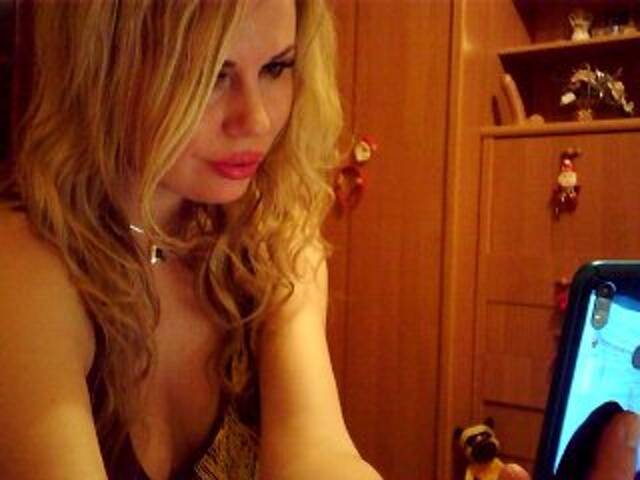 Емитовање снимка екрана alisamilla