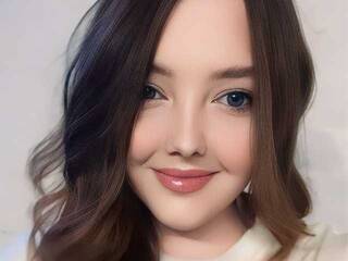 Еротски видео цхат AlisaptichkA