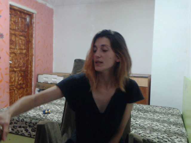 Емитовање снимка екрана alishallovexx