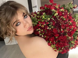 Еротски видео цхат AmellyWhite