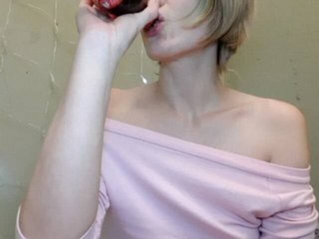 Емитовање снимка екрана AlishaTop