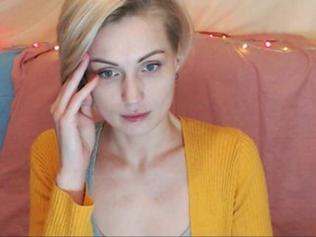 Емитовање снимка екрана AlishaTop