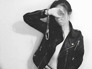 Еротски видео цхат AlisiaShtorm