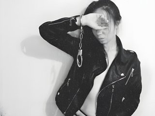 Еротски видео цхат AlisiaShtorm