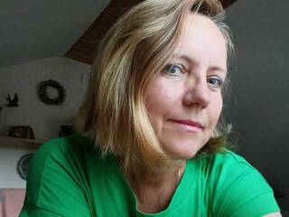 Еротски видео цхат AlitsiaKiver