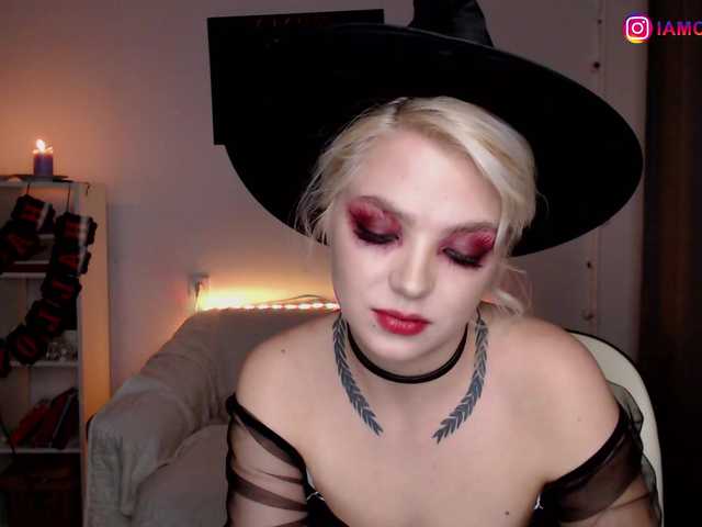 Фотографије AlliviaElen Hey everyone! Welcome to my HALLOWEEN PARTY, Let's have fun together #VibeWithMe #Sexydance #Sweetass # Cutegirl #Dildoplay #Pussyplay #squirt #Deepthroat