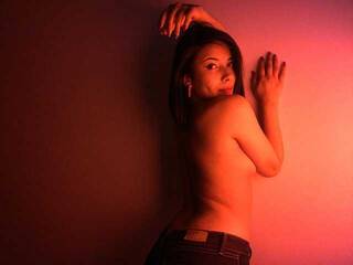 Еротски видео цхат AllyBurdett