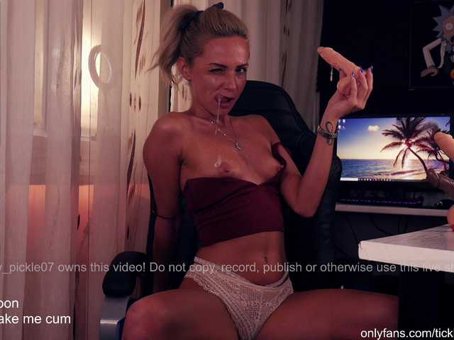 Емитовање снимка екрана AlyssaBay