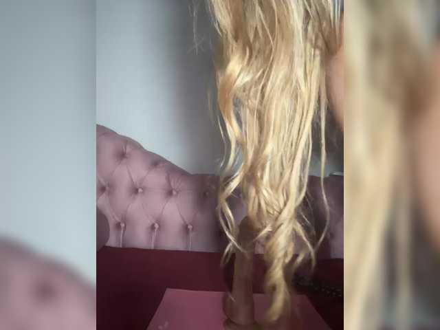 Емитовање снимка екрана Amanda-Sweet