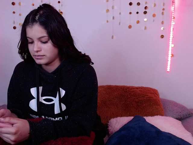 Фотографије Ambeer--1 Hi Guys !!! follow me in my twitter: hennessy_amber tip menu tits for 37, ass for 27, twerk for 30, close up pussy for 60, naked for 80, anal for 65, open cam for 20