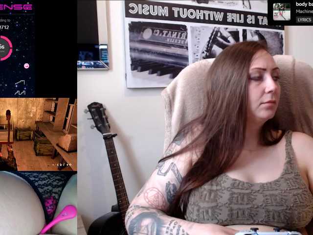 Емитовање снимка екрана AmberJayde