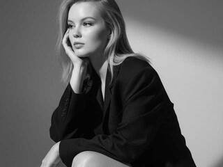 Еротски видео цхат Amelia2004