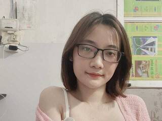 Еротски видео цхат AmeliaAber