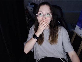 Еротски видео цхат AmeliaMeow