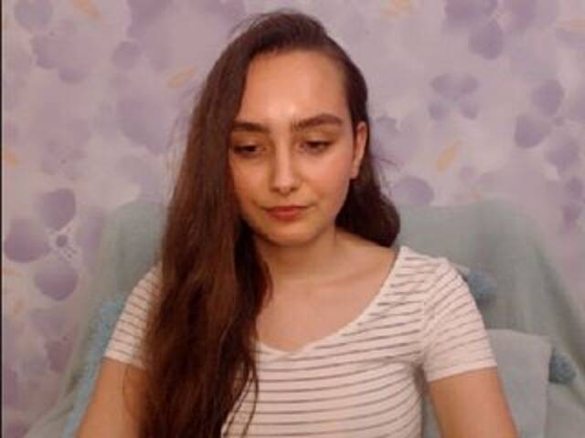 Емитовање снимка екрана AmelieCutee