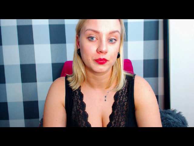 Емитовање снимка екрана AmelieCute