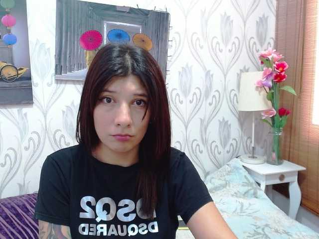 Емитовање снимка екрана AmelithNoir