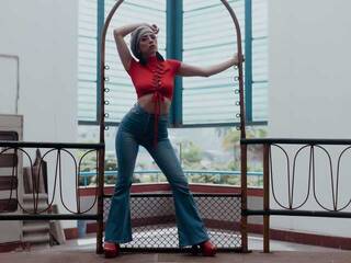 Еротски видео цхат Amira-Taylor