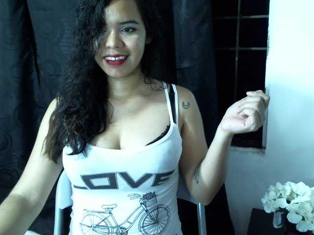 Емитовање снимка екрана amyhot25