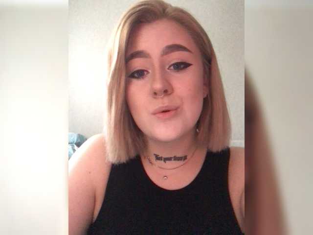 Емитовање снимка екрана AmyliSky