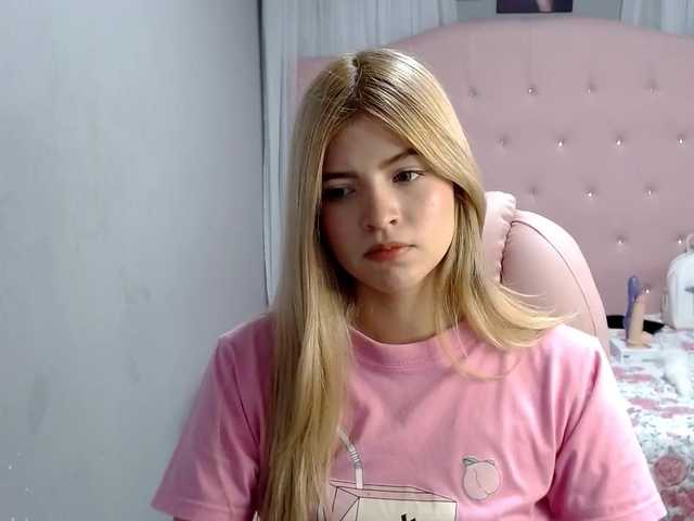Емитовање снимка екрана AmyWright
