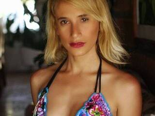 Еротски видео цхат ANAHI203