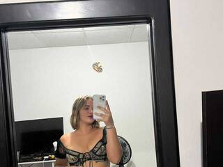 Еротски видео цхат Anaistone