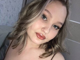 Еротски видео цхат AnalisaDimick