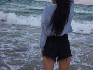 Еротски видео цхат analuciaxxx