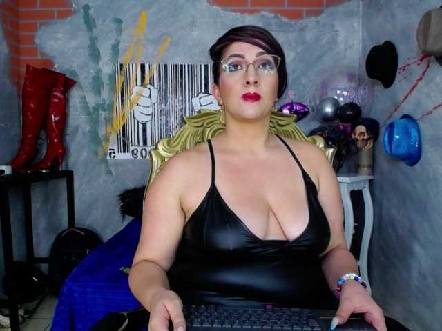 Фотографије AndreaFetish welcome to my room heavy and dirty talk!!! any request must be accompanied by tokens #femdom #anal #squirt #bdsm #heels #smoke #mature #mistress #deepthroat #cei #joi #fetish #strapon #sph #bigtit