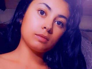 Еротски видео цхат AndreaSerna