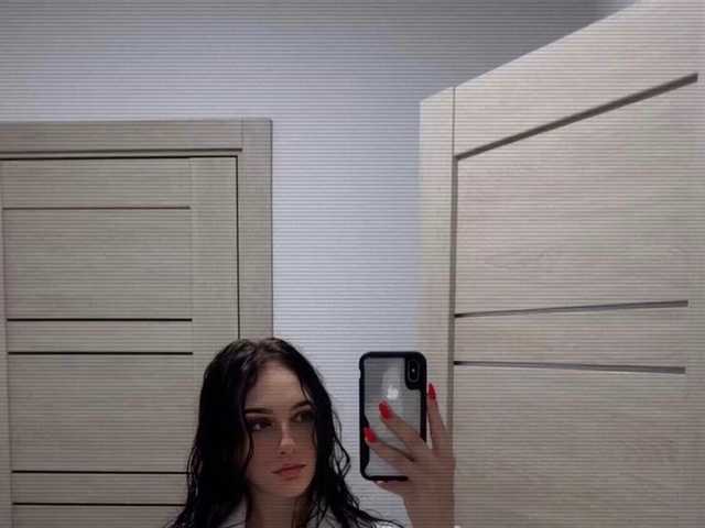 Слика профила Andriana-Rosy