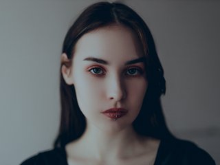 Еротски видео цхат AnelyaHerrera