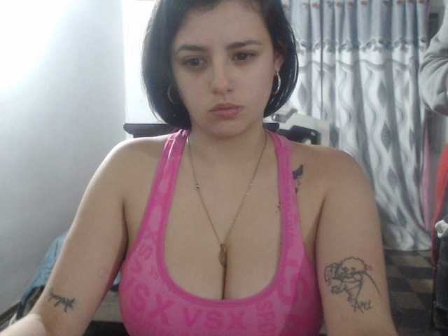 Фотографије angelaasm make me horny 300tkns