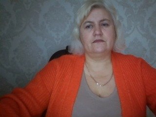 Еротски видео цхат AngelaFamez