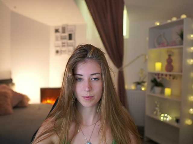 Емитовање снимка екрана AngelaWhite18