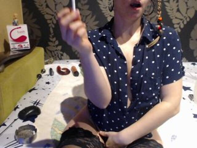 Емитовање снимка екрана AngelGirl69