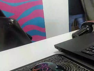 Еротски видео цхат Xo4y-Tpax