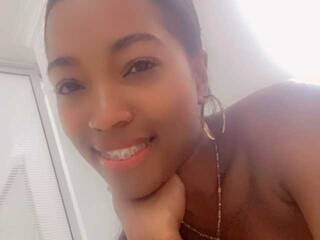 Еротски видео цхат Angelinnasexy