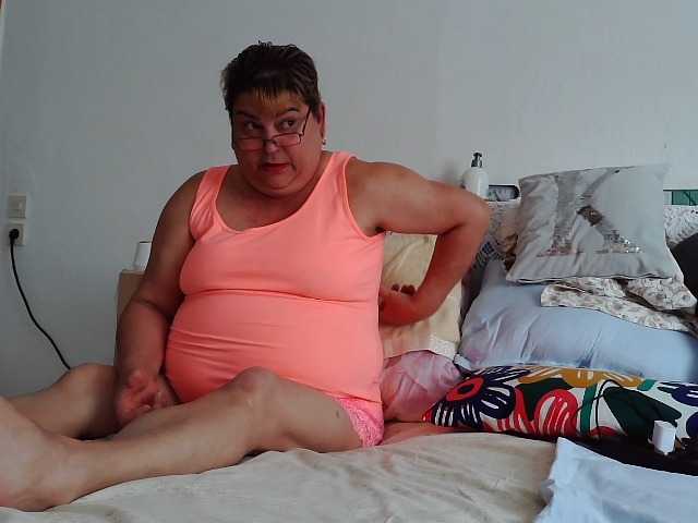Емитовање снимка екрана Angeliqdixie