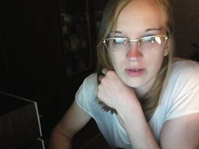 Емитовање снимка екрана Angelpussy1