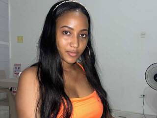 Еротски видео цхат Angelsofia04