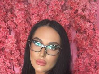 Еротски видео цхат AngelynSugar