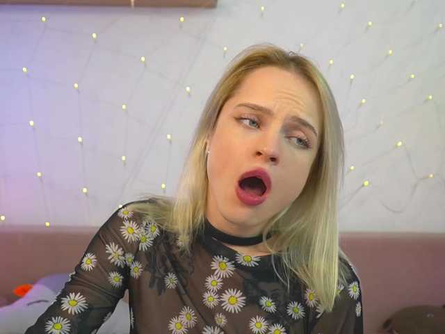 Емитовање снимка екрана AngieNatasha054