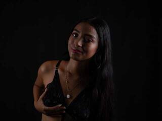 Еротски видео цхат AnikaHalil