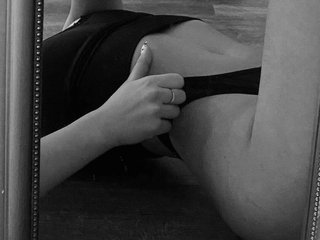 Еротски видео цхат AnisiaRaft